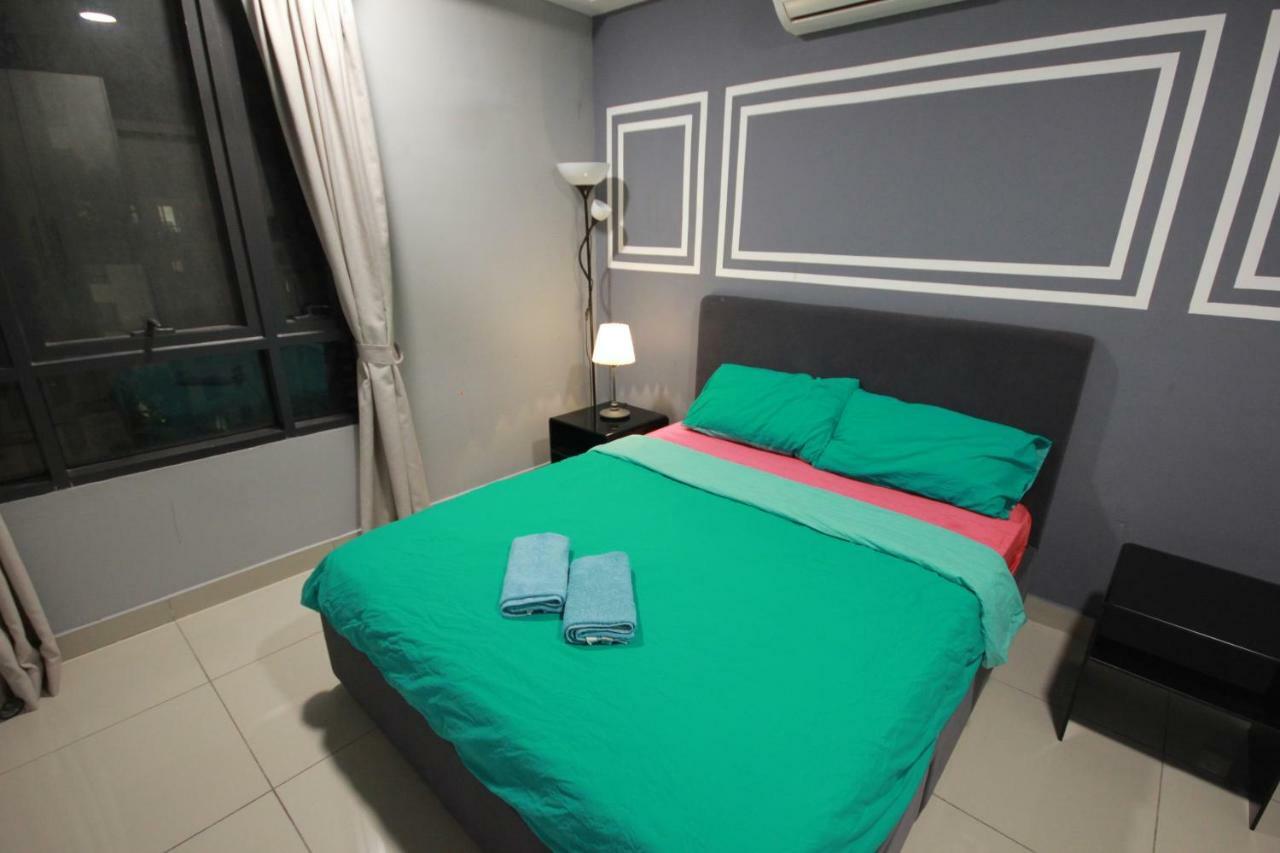 Solstice Service Apartment Cyberjaya Wifi Netflix Klia Экстерьер фото